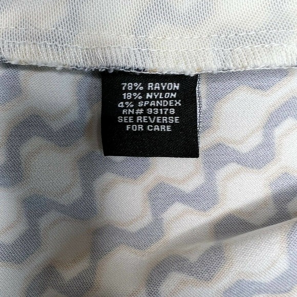 Premis Women's White Bengaline Geometric Stretch Ankle Pants Size S EUC - Picture 6 of 7